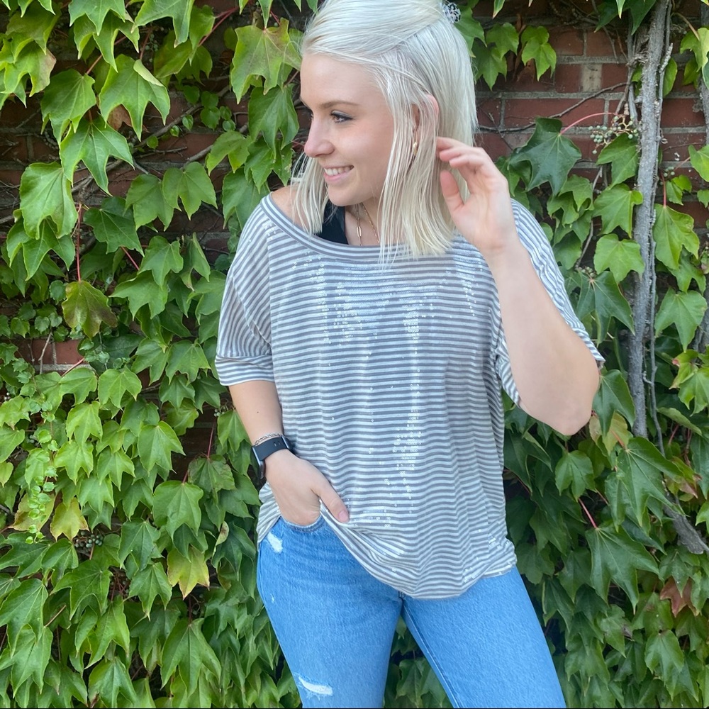 Fossil Sequin Basic Top - image 2